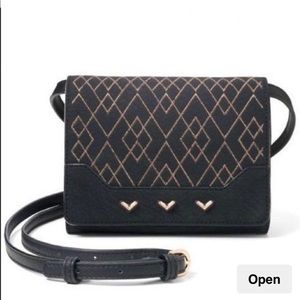 Stella & Dot Hudson Nolita Crossbody